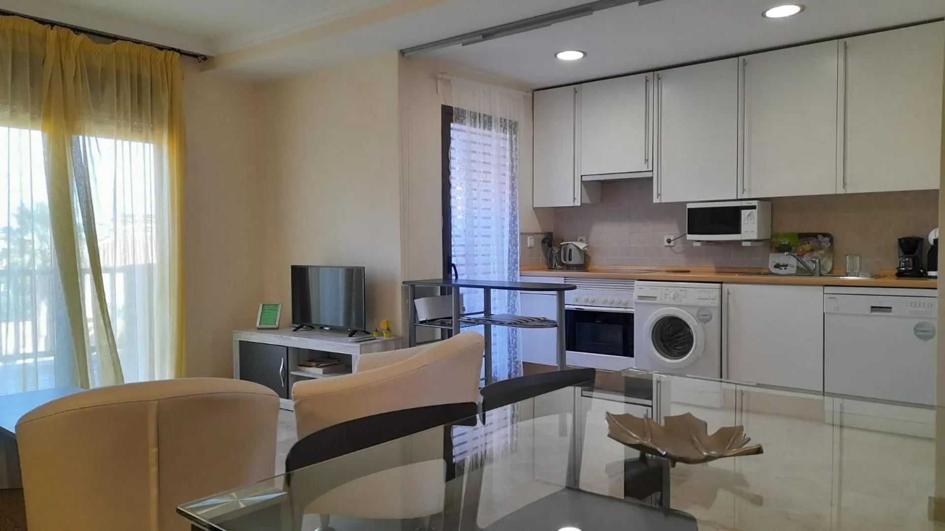 אסטפונה Apartamento Duplex Con Piscinas Y Maravillosas Vistas Al Mar