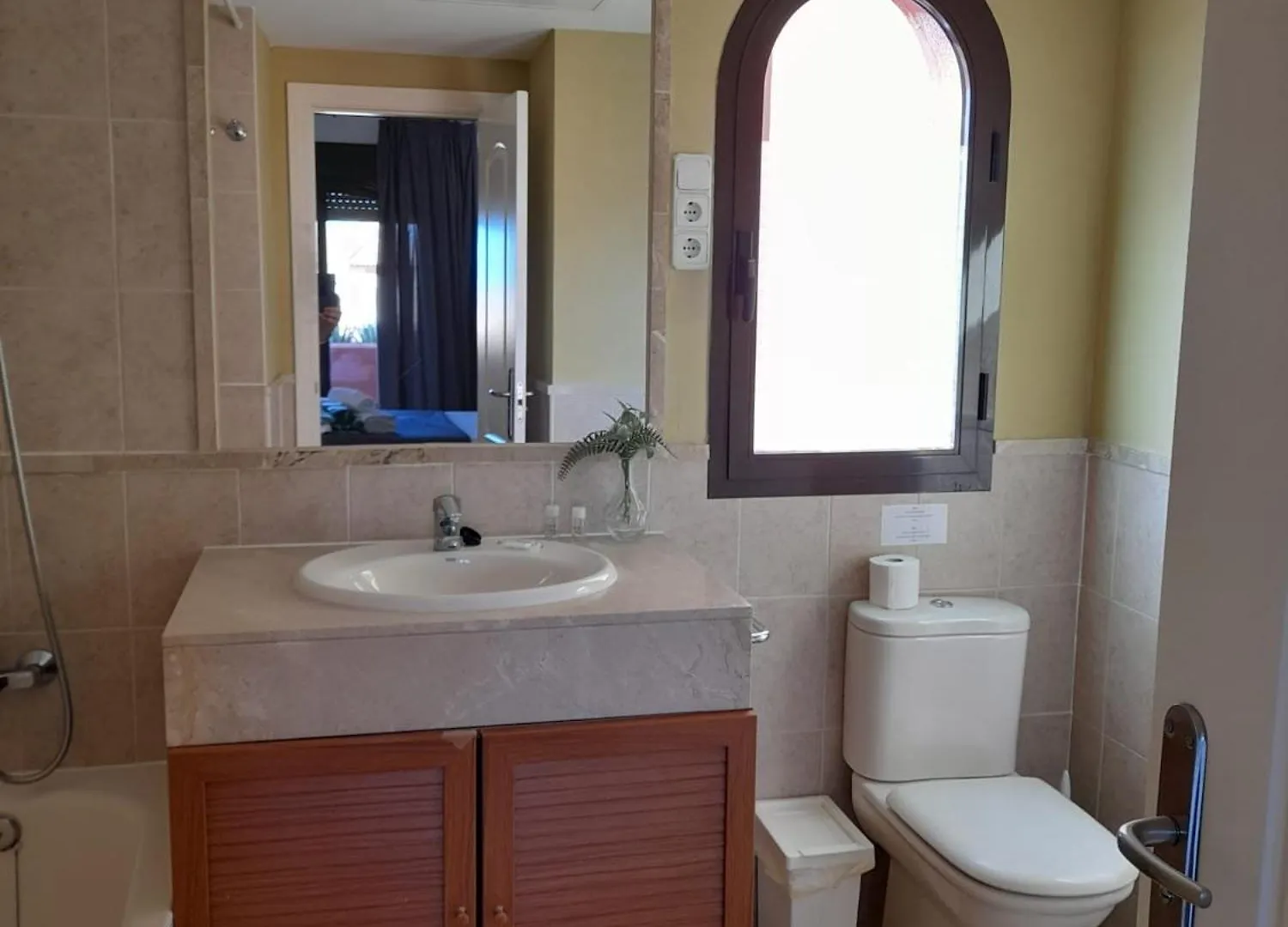 אסטפונה Apartamento Duplex Con Piscinas Y Maravillosas Vistas Al Mar ספרד